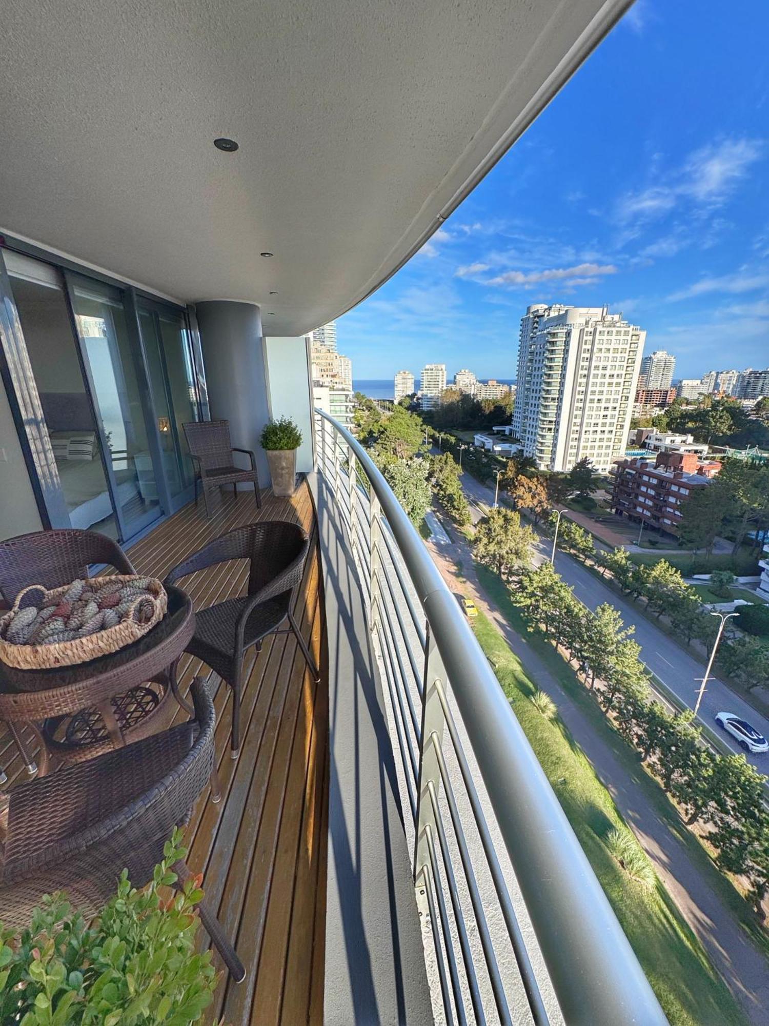 Apartamentos Torre Tressesenta Пунта-дель-Эсте Номер фото