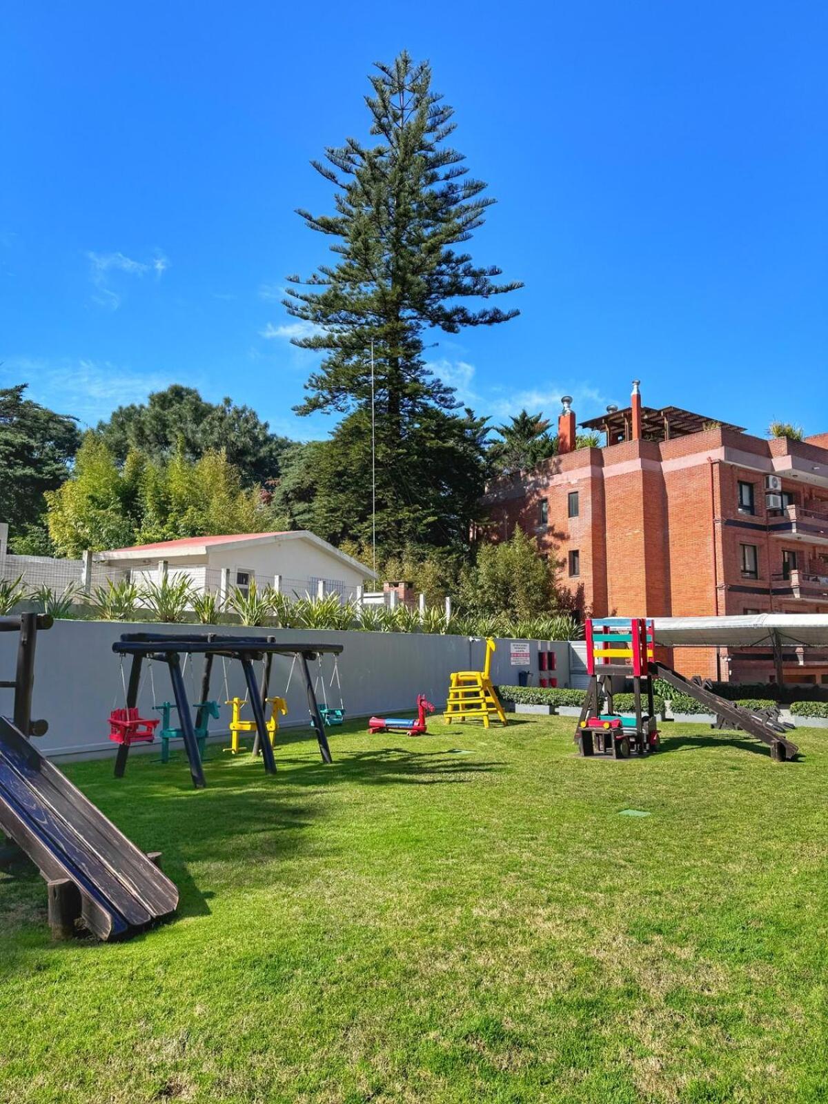 Apartamentos Torre Tressesenta Пунта-дель-Эсте Экстерьер фото